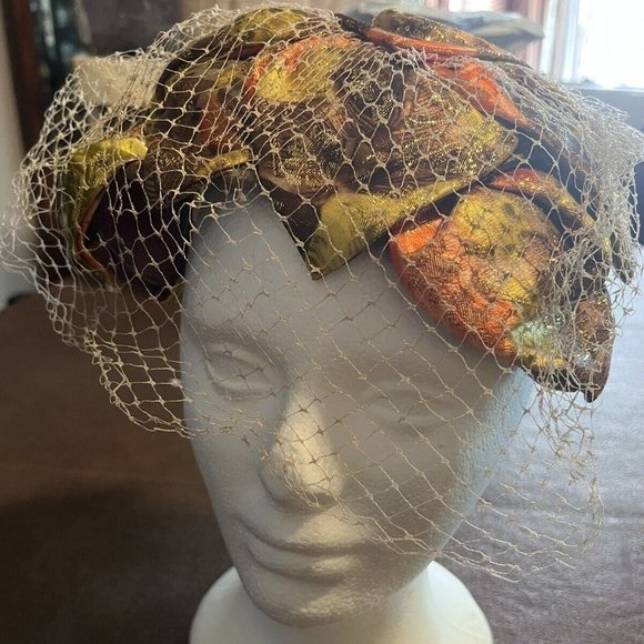 WOMEN\'S VINTAGE UNION-MADE GOLD ORANGE PILLBOX HAT WITH VEIL main image 9